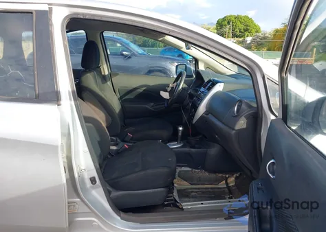 2015 Nissan Versa Note Sv из США, поврежденный, VIN 3N1CE2CP4FL361958